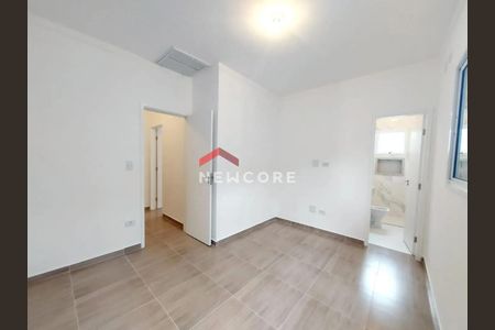 33_photo/94ce1ef5e5.b7afec13c8c84584-ATLAS-ae2167e5-aacf-4cf2-b8d1-5b7ddbab20f7.jpg de casa à venda com 3 quartos, 135m² em Vila Tupi, Praia Grande