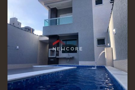 40_photo/94ce1ef5e5.b7afec13c8c84584-ATLAS-defd0e90-c0c5-4bfb-adee-a6831ab2e348.jpg de casa à venda com 3 quartos, 135m² em Vila Tupi, Praia Grande