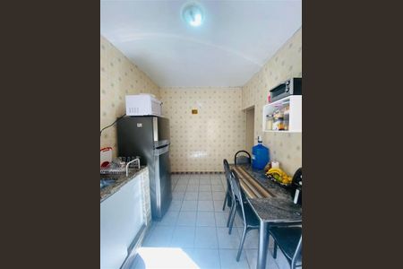 20_photo/94ce1ef5e7.a49d907f0912b726-ATLAS-0e199ff7-97bb-4a68-b9a0-9e28d0ba85b7.jpg de casa à venda com 3 quartos, 109m² em Vila Tupi, Praia Grande