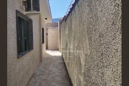 12_photo/94ce1ef5f9.f0d246bad4da1cd5-ATLAS-5daacd1c-8a7f-4178-a0e6-a6c357261afe.jpg de casa à venda com 2 quartos, 100m² em Vila Tupi, Praia Grande