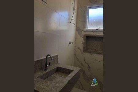 15_photo/94ce1ef5fb.72f38772c60cc7a0-ATLAS-514b01df-5352-4b88-8fe5-8f78c751af72.jpg de casa à venda com 3 quartos, 135m² em Vila Tupi, Praia Grande