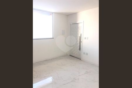 5_photo/94ce1ef5fb.72f38772c60cc7a0-ATLAS-a2792956-e158-41ea-8c8a-cb1912083b4d.jpg de casa à venda com 3 quartos, 135m² em Vila Tupi, Praia Grande