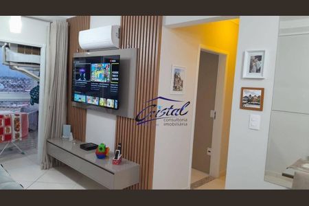 4_photo/94ce1ef611.5d63647eeedbfc65-ATLAS-efc92152-dbd6-4f39-926d-60fb2d0a2110.jpg de apartamento à venda com 2 quartos, 60m² em Vila Tupi, Praia Grande