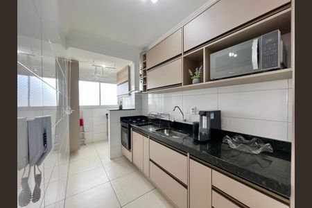 3_photo/94ce1ef617.ef9097c2fd5b064b-ATLAS-da7e0e95-dd8d-4bd4-9e74-65ea1acf83d3.jpg de apartamento à venda com 2 quartos, 60m² em Vila Tupi, Praia Grande