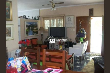 6_photo/94ce1ef61b.1aa5b8f538f3adaf-ATLAS-be6fa47c-6de4-47d6-94d1-c6909c27ba6b.jpg de casa à venda com 1 quarto, 200m² em Vila Tupi, Praia Grande
