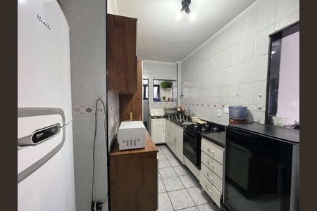 15_photo/94ce1ef63b.cca4fc42942ffa39-ATLAS-5c7a8c1f-43e3-4a99-90e9-b337ce900c4e.jpg de apartamento à venda com 2 quartos, 73m² em Vila Tupi, Praia Grande