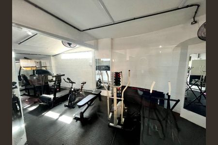 6_photo/94ce1ef64b.ab41e4e09fc2bc48-ATLAS-46753d49-aecb-4a79-ad67-9c908b65e8e7.jpg de apartamento à venda com 1 quarto, 51m² em Vila Tupi, Praia Grande