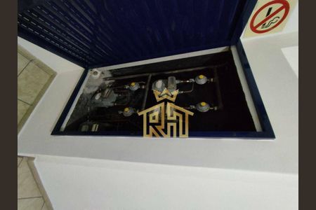 18_photo/94ce1ef64b.ab41e4e09fc2bc48-ATLAS-4dc2aadb-b7e7-45f7-ae2d-8322574d9546.jpg de apartamento à venda com 1 quarto, 44m² em Vila Tupi, Praia Grande