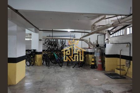 28_photo/94ce1ef64b.ab41e4e09fc2bc48-ATLAS-601e341f-d044-4cd7-8f77-3e86803fc75b.jpg de apartamento à venda com 1 quarto, 44m² em Vila Tupi, Praia Grande