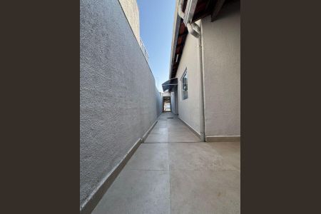 4_photo/94ce1ef689.49c40a4e0c1b1036-ATLAS-e8a45967-85f8-4f90-a3ce-d72bbf99e88c.jpg de casa à venda com 3 quartos, 150m² em Vila Tupi, Praia Grande