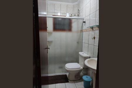 2_photo/94ce1ef6a9.42e6edcb8394660c-ATLAS-1782f1a4-08b9-4bde-beca-f89febc84781.jpg de casa à venda com 2 quartos, 76m² em Vila Tupi, Praia Grande