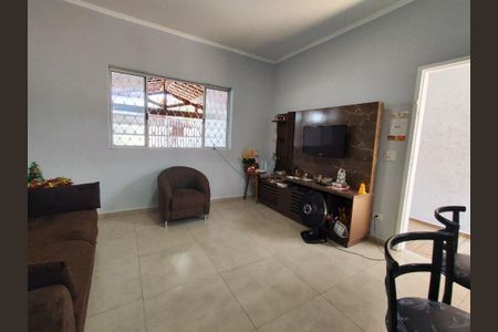 5_photo/94ce1ef6c5.dd013b1bc90478d2-ATLAS-180d5e8d-24ca-4401-97dc-b42e157bf8a0.jpg de casa à venda com 2 quartos, 109m² em Vila Tupi, Praia Grande