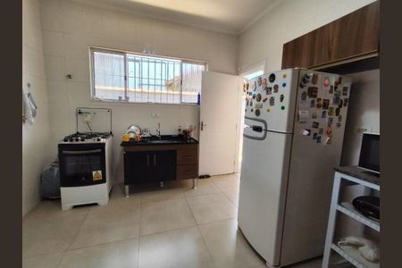 2_photo/94ce1ef6c5.dd013b1bc90478d2-ATLAS-89a4eb74-df2a-4268-85ea-9c1f9dcca86b.jpg de casa à venda com 2 quartos, 109m² em Vila Tupi, Praia Grande