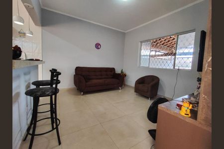 9_photo/94ce1ef6c5.dd013b1bc90478d2-ATLAS-acc27be2-b6f7-4e52-b62b-bd0c85483c3a.jpg de casa à venda com 2 quartos, 109m² em Vila Tupi, Praia Grande