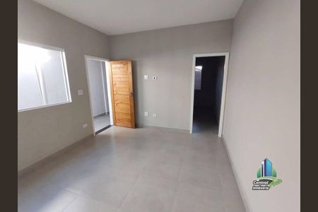 14_photo/94ce1ef6c9.c405d9b7cdaa4033-ATLAS-761d84a0-17b7-47a7-bc6b-4549a996b37c.jpg de casa à venda com 2 quartos, 100m² em Vila Tupi, Praia Grande