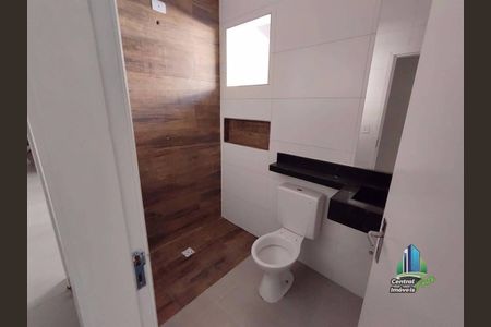 29_photo/94ce1ef6c9.c405d9b7cdaa4033-ATLAS-8938d0e4-094f-41f2-b6d4-51b2dec5a9da.jpg de casa à venda com 2 quartos, 100m² em Vila Tupi, Praia Grande