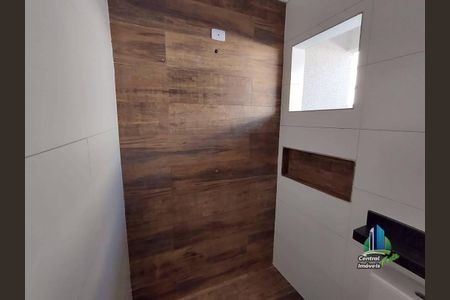 31_photo/94ce1ef6c9.c405d9b7cdaa4033-ATLAS-cdb8d20e-cd35-480c-a654-92b623eec407.jpg de casa à venda com 2 quartos, 100m² em Vila Tupi, Praia Grande