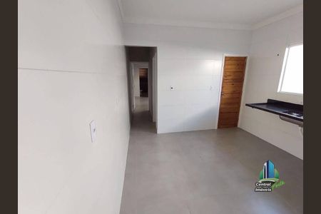 20_photo/94ce1ef6c9.c405d9b7cdaa4033-ATLAS-edcc0ba3-e64c-4f98-9b83-06cfcd787d45.jpg de casa à venda com 2 quartos, 100m² em Vila Tupi, Praia Grande