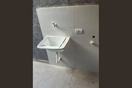 5_photo/94ce1ef6d3.0469382597846308-ATLAS-08a3aa3d-4650-4c2f-afd2-0ebeae5dba86.jpg de casa à venda com 2 quartos, 52m² em Vila Tupi, Praia Grande