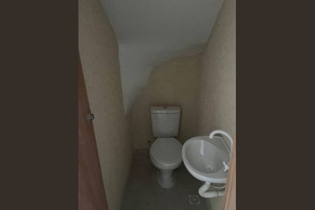 4_photo/94ce1ef6d3.0469382597846308-ATLAS-24128320-e2bb-4e16-9e34-1b582c03b92d.jpg de casa à venda com 2 quartos, 52m² em Vila Tupi, Praia Grande