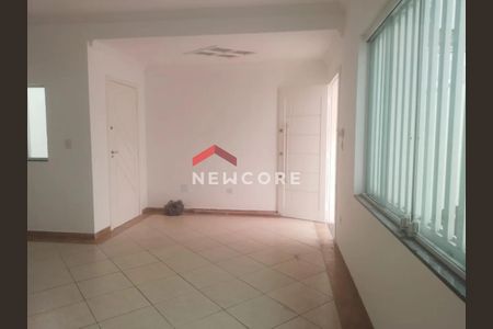 4_photo/94ce1ef705.93b8fa184532727f-ATLAS-e93f894e-257c-4630-a842-ff477dd52206.jpg de casa à venda com 3 quartos, 152m² em Vila Tupi, Praia Grande