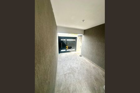 10_photo/94ce1ef707.1513912aed6a9552-ATLAS-a5bbfbe9-e793-441d-ad1c-178fc8da7ca7.jpg de casa à venda com 3 quartos, 85m² em Vila Tupi, Praia Grande