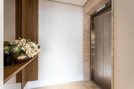 5_photo/94ce1ef731.ab41e4e09fc2bc48-ATLAS-acbdf98b-e2bc-4977-b7e8-2ef6439ec772.jpg de apartamento à venda com 3 quartos, 157m² em Vila Tupi, Praia Grande