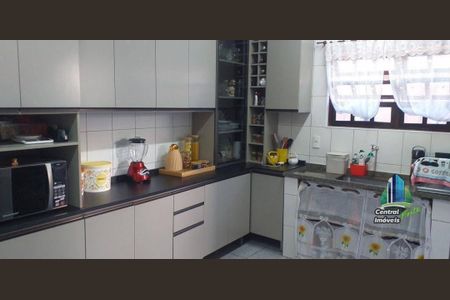 9_photo/94ce1ef763.70d42bc12121e670-ATLAS-e74dc6cd-0896-4921-99e2-ffcc0f8b3bdd.jpg de casa à venda com 2 quartos, 104m² em Vila Tupi, Praia Grande