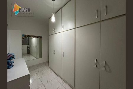 26_photo/94ce1ef771.84e26749ec0ff23f-ATLAS-08c6f6e5-5ba3-4eca-aa2d-5ec58cb615d2.jpg de casa à venda com 3 quartos, 72m² em Vila Tupi, Praia Grande