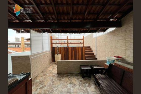 2_photo/94ce1ef771.84e26749ec0ff23f-ATLAS-2d5908c5-c58f-4c87-aa45-9f0b90c8fb2b.jpg de casa à venda com 3 quartos, 71m² em Vila Tupi, Praia Grande