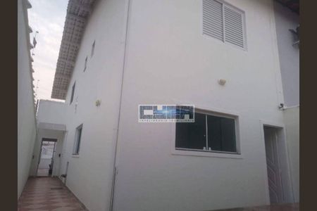 20_photo/94ce1ef7ab.732b7fd8aaa5f07d-ATLAS-a7bc8e20-6027-41fe-889e-edd160ac1b88.jpg de casa à venda com 3 quartos, 152m² em Vila Tupi, Praia Grande