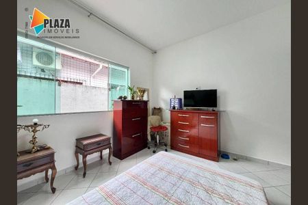 15_photo/94ce1ef7c1.04a823dc9d4d949a-ATLAS-c34d409f-d027-4ff8-8304-b79deedc3d11.jpg de casa à venda com 4 quartos, 175m² em Vila Tupi, Praia Grande