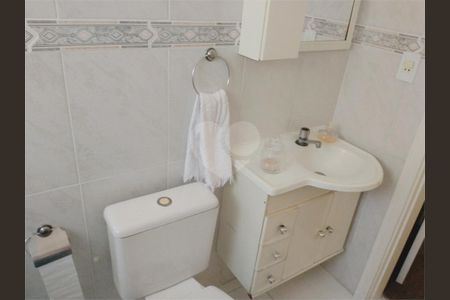 11_photo/94ce1ef7d5.0d38d50b15ed540b-ATLAS-303384dd-4aa7-4664-a052-dcfbf3b29fbc.jpg de casa à venda com 3 quartos, 210m² em Vila Tupi, Praia Grande