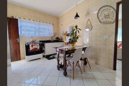 6_photo/94ce1ef7df.9612c2c0390caf5f-ATLAS-33338b51-73d2-4dfd-b8a1-92975f848492.jpg de casa à venda com 2 quartos, 176m² em Vila Tupi, Praia Grande