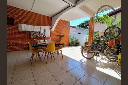 23_photo/94ce1ef7df.9612c2c0390caf5f-ATLAS-6593c2cc-84a2-4e9b-90be-4522e620da4e.jpg de casa à venda com 2 quartos, 176m² em Vila Tupi, Praia Grande