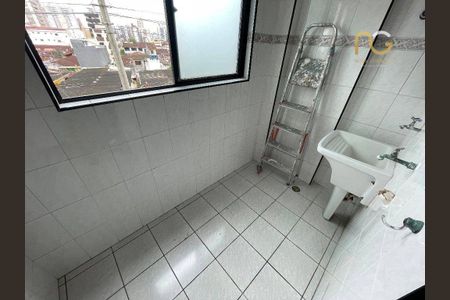 3_photo/94ce1ef7ef.f4ee603f2d2abb45-ATLAS-1ebf181f-b19c-402e-8ac2-cc599ac8d979.jpg de apartamento à venda com 2 quartos, 95m² em Vila Tupi, Praia Grande