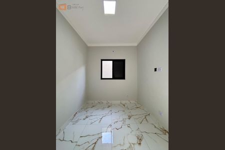 8_photo/94ce1ef7f7.de1539f27b8bccfe-ATLAS-599611e2-d888-4a9e-93c7-32d3e322ce06.jpg de casa à venda com 3 quartos, 90m² em Vila Assuncao, Praia Grande