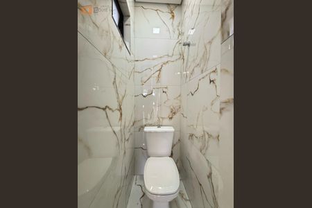 2_photo/94ce1ef7f7.de1539f27b8bccfe-ATLAS-d9af4b06-e6e7-427e-9892-9b5be746491a.jpg de casa à venda com 3 quartos, 90m² em Vila Assuncao, Praia Grande