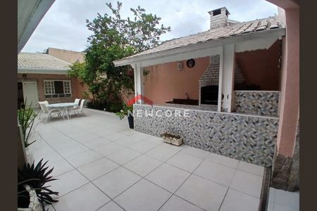 2_photo/94ce1ef807.8a706a3c1c8a5b40-ATLAS-050f42c0-2c6c-4ae6-b8ae-a49ec07336f8.jpg de casa à venda com 3 quartos, 500m² em Vila Tupi, Praia Grande