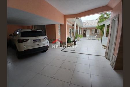 5_photo/94ce1ef807.8a706a3c1c8a5b40-ATLAS-14d8299c-f459-4d0c-ba4f-5d3beea05c32.jpg de casa à venda com 3 quartos, 500m² em Vila Tupi, Praia Grande