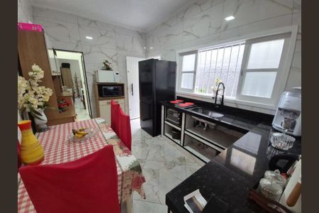 7_photo/94ce1ef861.9034fee1f2a82cec-ATLAS-c722de83-b922-49f8-b43d-e924d1732898.jpg de casa à venda com 4 quartos, 126m² em Vila Assuncao, Praia Grande