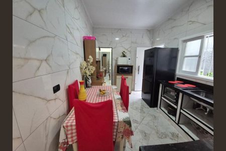 8_photo/94ce1ef861.9034fee1f2a82cec-ATLAS-f4828b2b-4b36-4203-b418-084c2ab87bcf.jpg de casa à venda com 4 quartos, 126m² em Vila Assuncao, Praia Grande