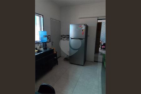 5_photo/94ce1ef86f.d2505e2e47b23869-ATLAS-921862da-3284-41ca-9a29-44f6f26bc6f3.jpg de casa à venda com 2 quartos, 126m² em Vila Assuncao, Praia Grande