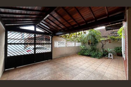 2_photo/94ce1ef88b.c7d943991d519b96-ATLAS-043a5cdc-c724-4bbd-9bd6-5594a53e0bb5.jpg de casa à venda com 3 quartos, 185m² em Vila Assuncao, Praia Grande