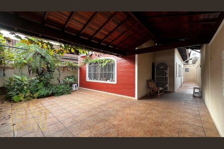 7_photo/94ce1ef88b.c7d943991d519b96-ATLAS-e576e31f-cec6-41ca-9e0b-196709a4e563.jpg de casa à venda com 3 quartos, 185m² em Vila Assuncao, Praia Grande