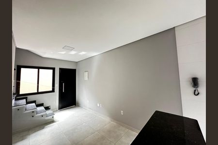 1_photo/94ce1ef88f.86f105e730b74fa5-ATLAS-074ccf83-bb46-4f33-917f-309ef302b1b5.jpg de casa à venda com 2 quartos, 56m² em Vila Assuncao, Praia Grande