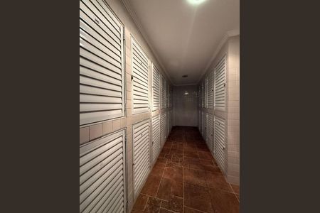 2_photo/94ce1ef8a9.4f4be6db12c882b1-ATLAS-5a5efc43-bf1c-4fff-921a-fa82566a58a6.jpg de apartamento à venda com 1 quarto, 45m² em Vila Assuncao, Praia Grande