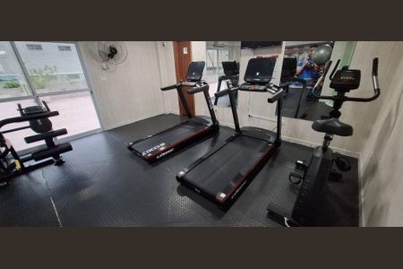 5_photo/94ce1ef8a9.9612d26e9df26329-ATLAS-1de4f6ed-06d1-4242-a764-5ee58ecc3d28.jpg de apartamento à venda com 1 quarto, 46m² em Vila Assuncao, Praia Grande