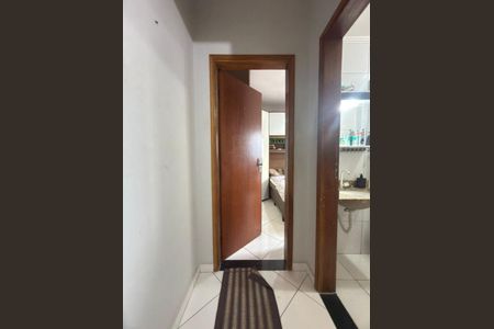 7_photo/94ce1ef8a9.fdeb4b3850391331-ATLAS-7e6a60c5-e3bb-4057-bab0-0551e3f19d8c.jpg de apartamento à venda com 1 quarto, 45m² em Vila Assuncao, Praia Grande