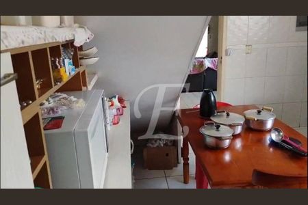 6_photo/94ce1ef903.e05330e77f2ddff2-ATLAS-e5145502-c7d2-49db-862a-fe5244507d47.jpg de casa à venda com 3 quartos, 140m² em Vila Assuncao, Praia Grande